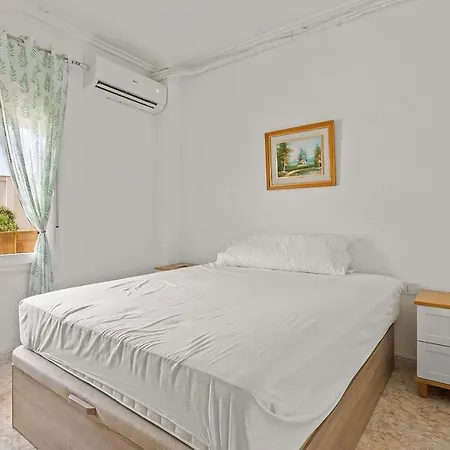 Apartment Pres De La Torrevieja